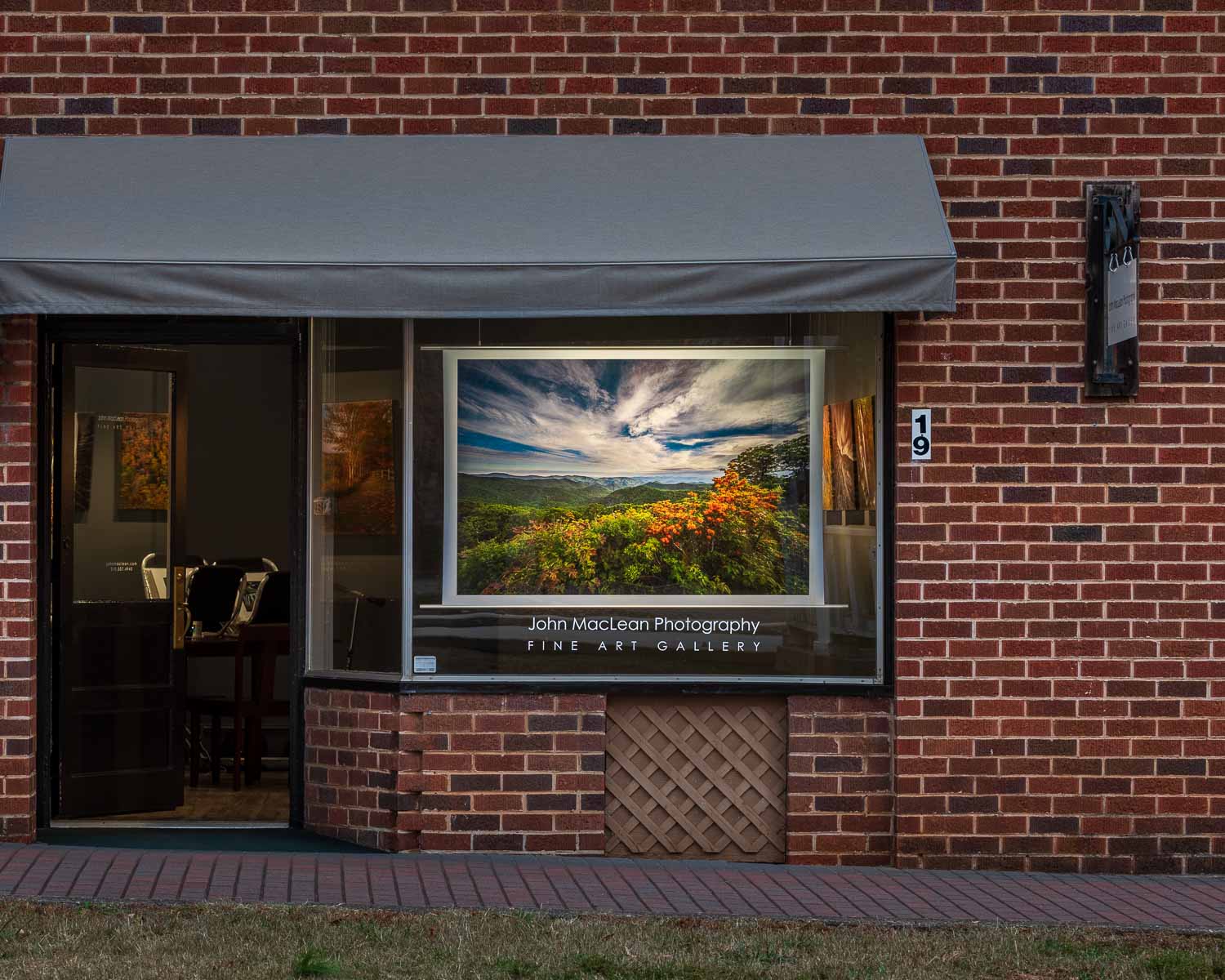 JohnMacLean_20191119_1851-HDR_PF